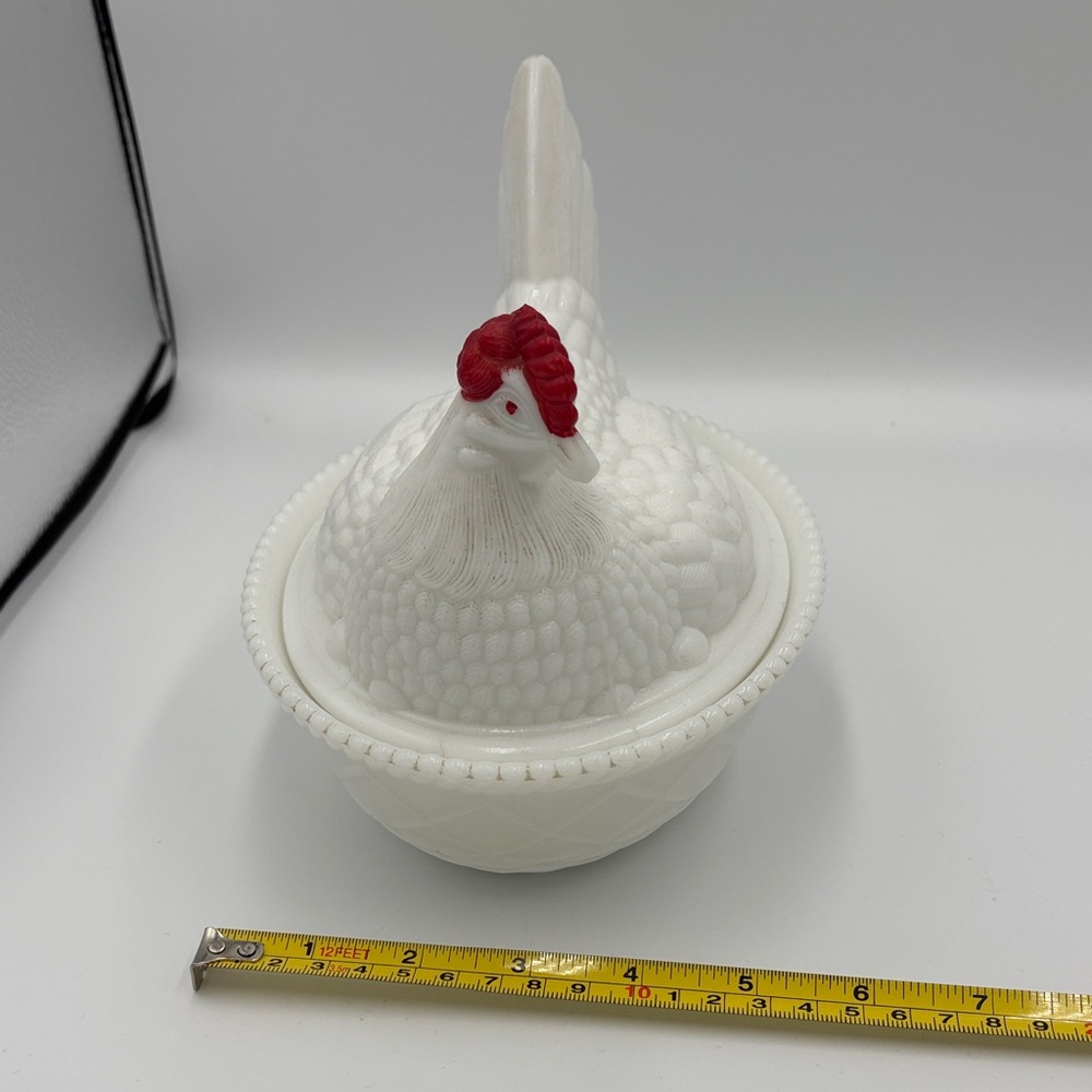Vintage White Hen Covered Dish - Picture 9 of 10